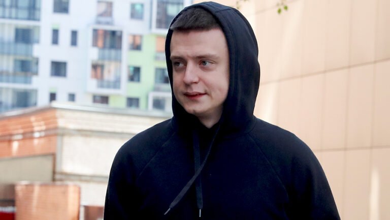 Mellstroy Vermögen: Wie reich ist der umstrittene Streamer wirklich? Mellstroy Vermögen
